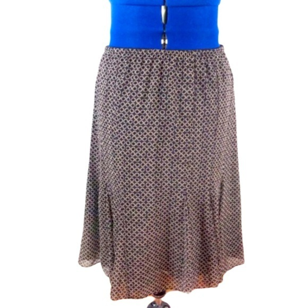 East 5th 14 black white circular pattern layered stretch waist full skirt